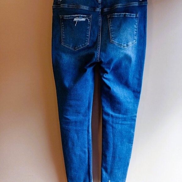 VERVET BLUE 11" rise distressed stretch button front ripped jeans Sz 31 EUC - Picture 11 of 11